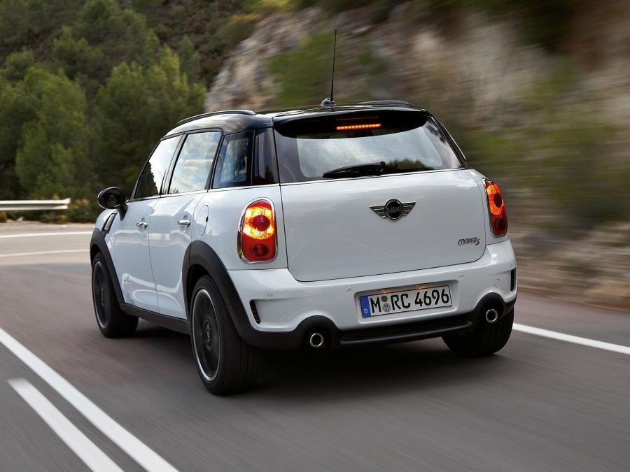  Mini Cooper Countryman S All4 2010 года  (фото 30 из 67)